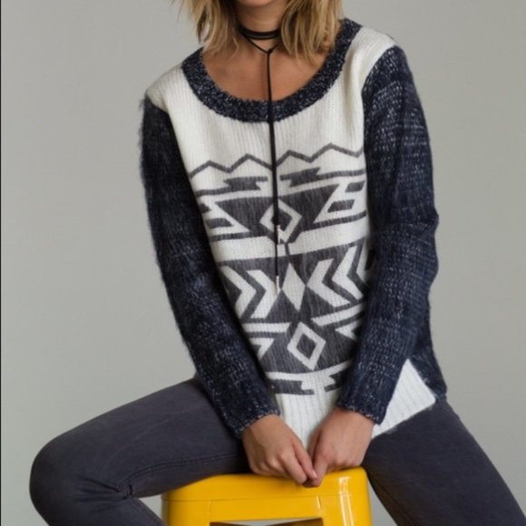 Anthropologie Sweaters - NWT Anthro Raga Arctic Wild Pullover Sweater Boho